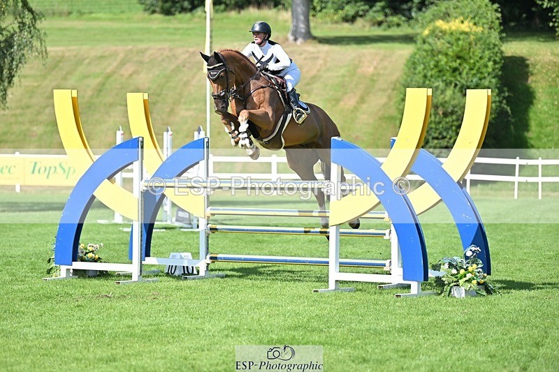 230909-115358-05327 - Cls 11 Snr Foxhunter & 1.20m Open