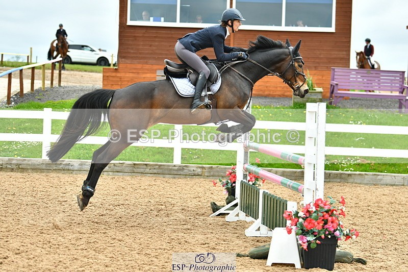 230507A-133827-08180 - Cls 43 1.05m Amateur Quali