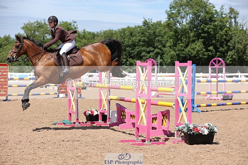 240629A-141430-06754 - Cls 19 Foxhunter and 1.10m Open