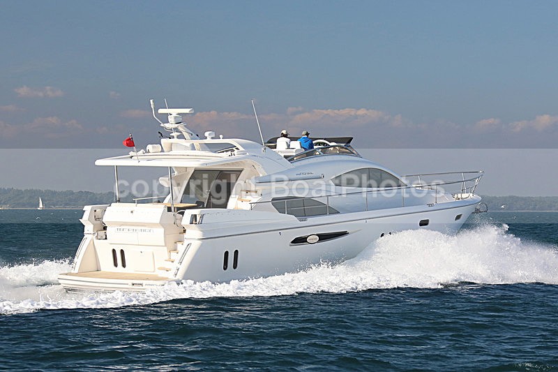 150808 TEMPTATION - PEARL WT7A0551 - Flybridge Cruisers