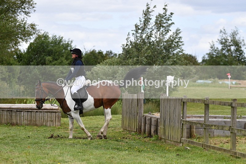 WJ5_3542 - Class 5 80cm Pairs