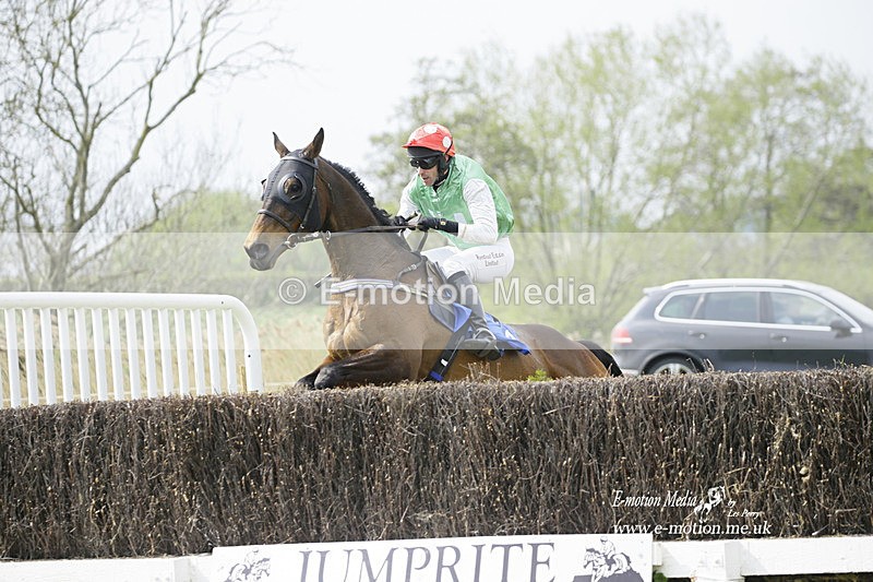 PtP 230422 310 - Berkeley Races - Woodford Glos 23/04/22