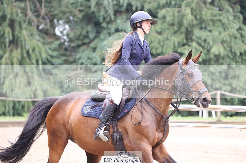 230618-103220-10184 - Cls 19 Pony Intro 1m