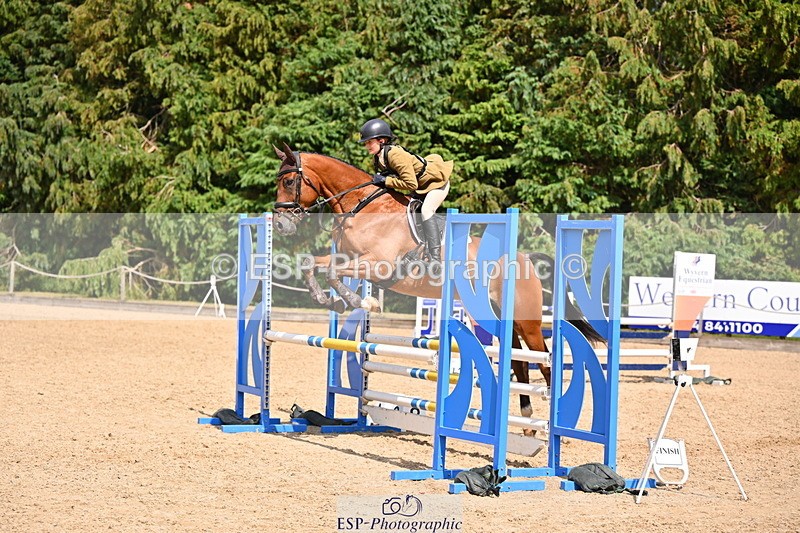 250802A-145436-06072 - F-275-Maisie.Randle-NINE'S.ENOUGH