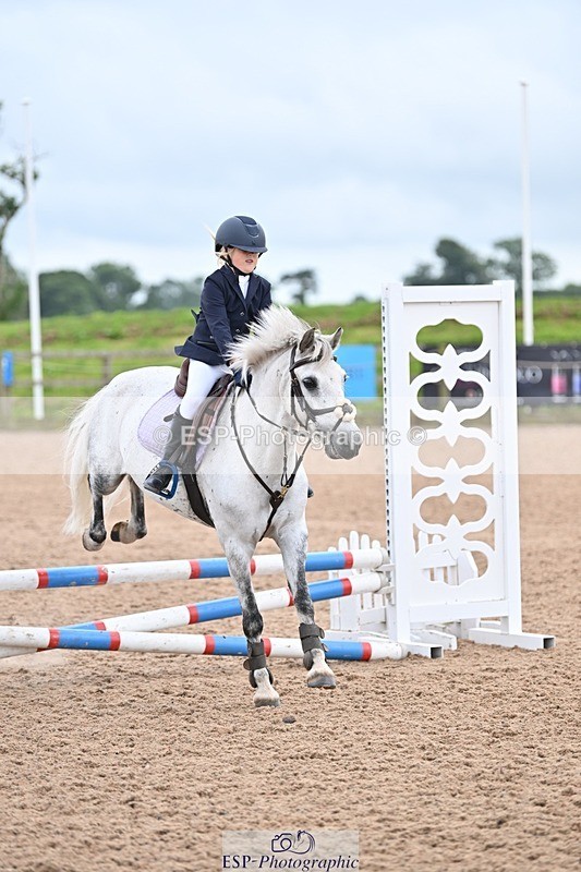 240813-160003-00130 - Clear round & 60cm