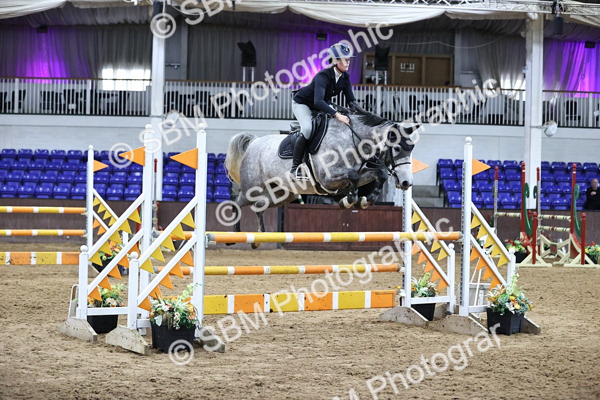 SBM_001877 - Class 4 - Senior Newcomers - 1.10m Open