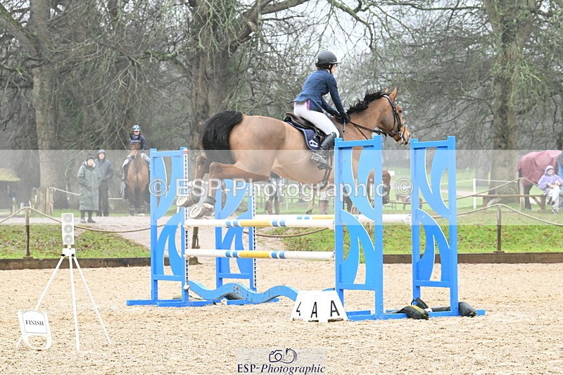 250215A-134024-01115 - Cls 4 Newcomers and 1.10m Open