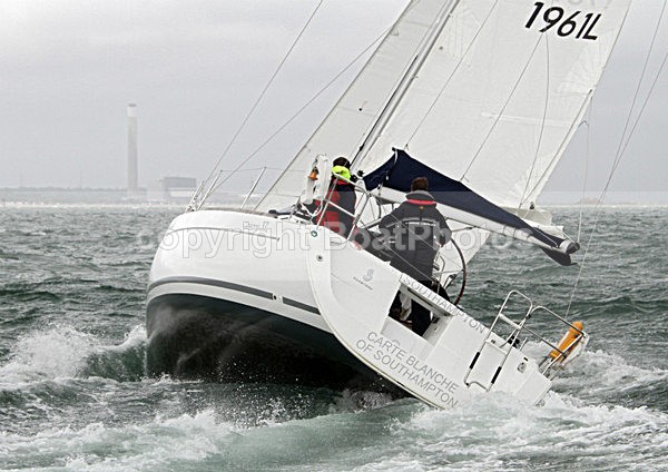 110622 CARTE BLANCHE FAIRVIEW IMG_3156 - 110622 FARM BUSINESS REGATTA