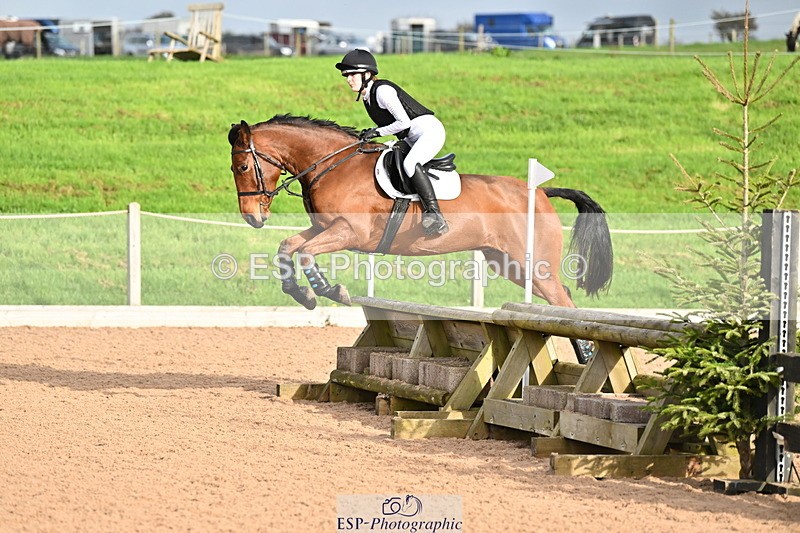 241110A-111435-00496 - 80cm Start to 11.30