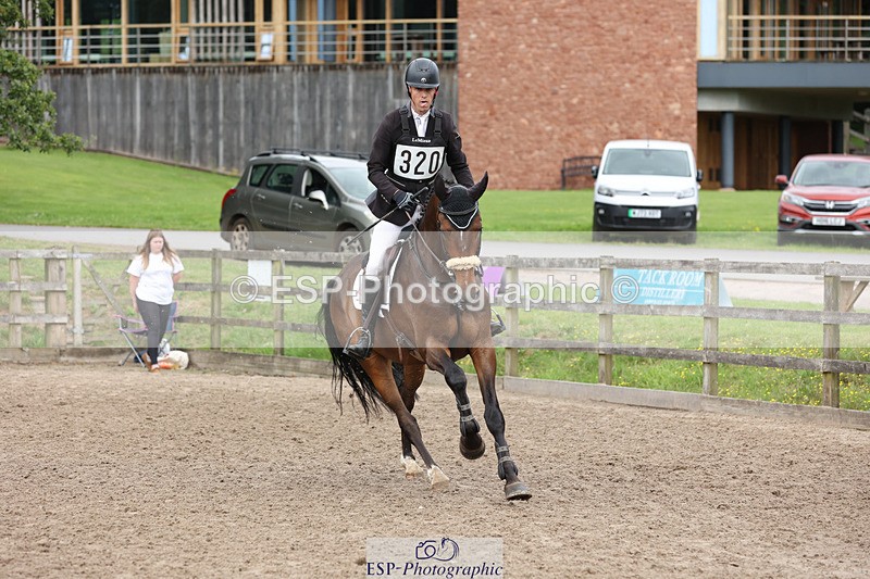 240804-112917-11695 - 320-Tom_Rowland-VICTOREMZ_MISSION