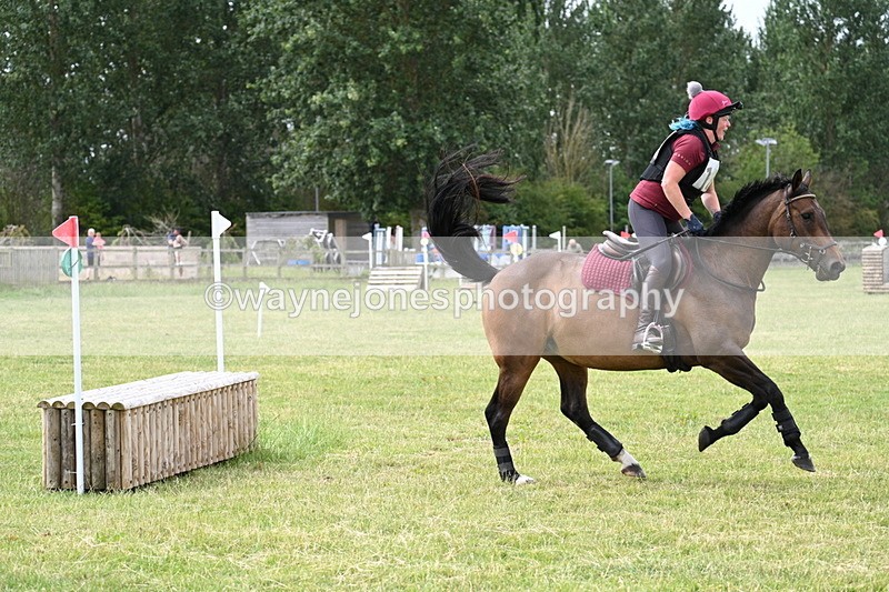 WJ7_5013 - 60cm XC Time 09:58 to 10:16