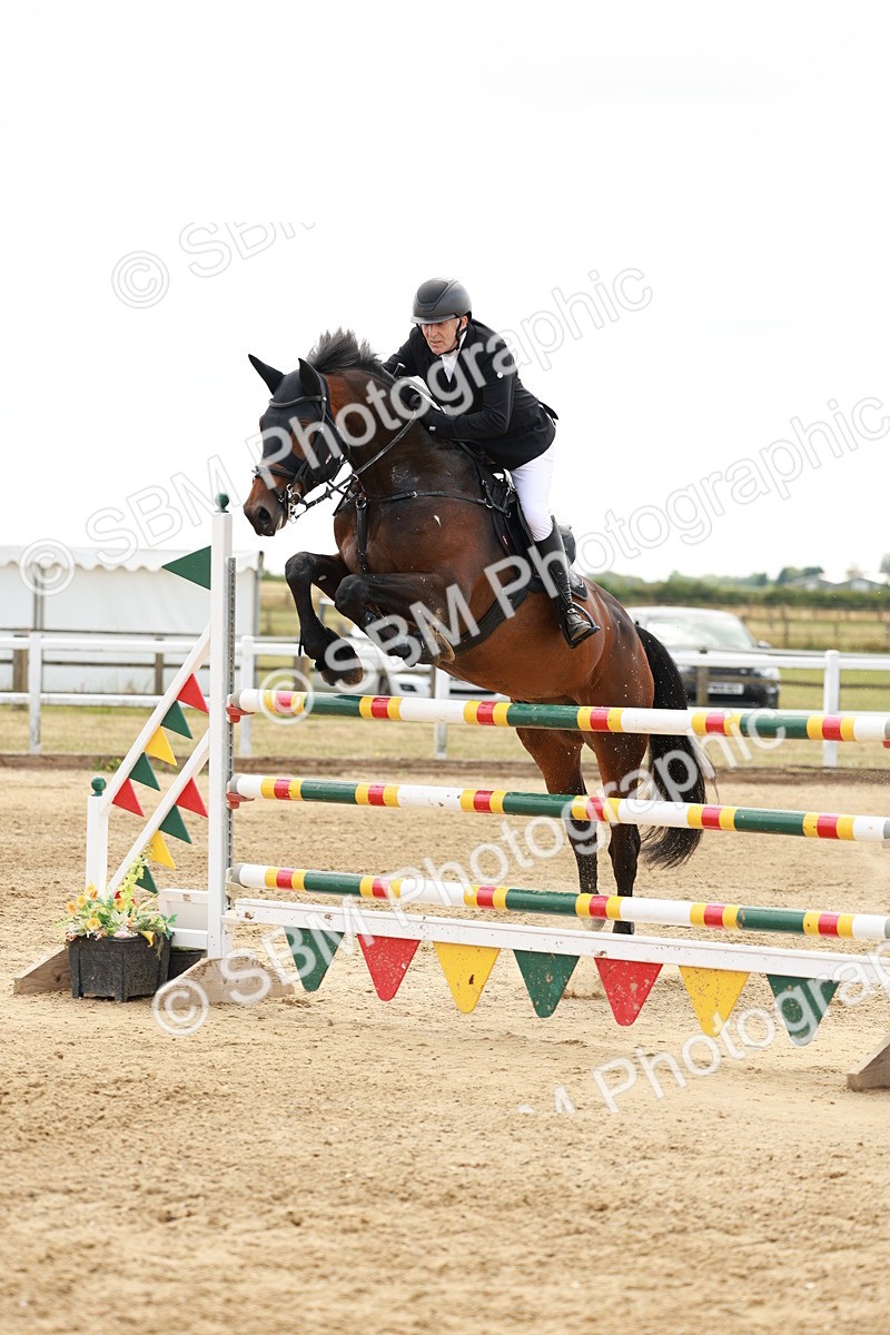 SBM_019071 - Class 21 - Senior Newcomers Championship 2d Rd