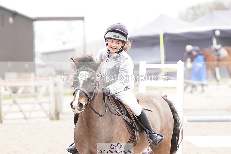 250414-131410-00878 - 80cm Round 2