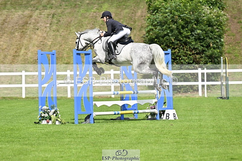 250613A-100114-00234 - Cls 1 Snr Newcomers and 1.10m Open