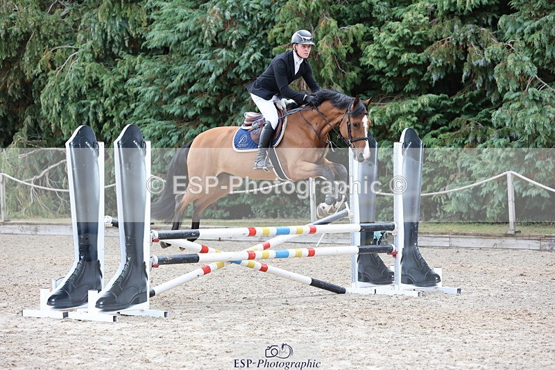 250829A-104547-01212 - Cls 7 British Novice and 90cm