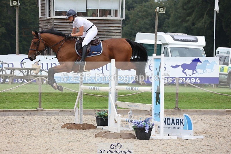 230908-174912-03497 - Cls 9 Snr Newcomers & 1.10m Open