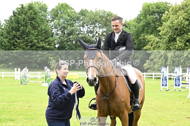 240711-125400-26999 - Cls 117 HOYS Grade C Jump Off and Presentations