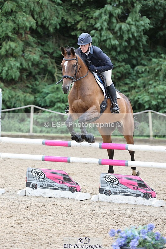 250705A-104607-13892 - Cls 33 Snr British Novice and 90cm Open