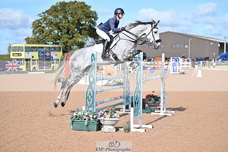 231015A-124913-08005 - Cls 30 Foxhunter & 1.20m Open