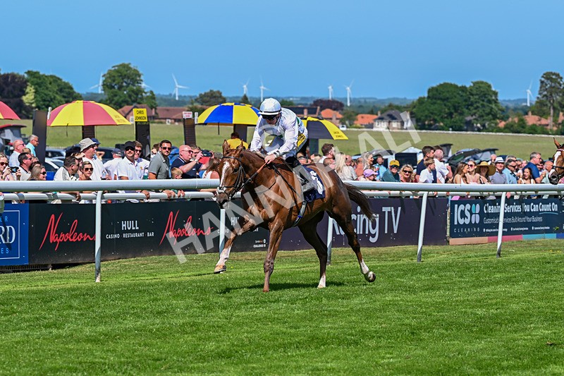 300526-Race 4-Whos Lope-5841 - Race 4 15.25pm Birch Flooring Novice Stakes