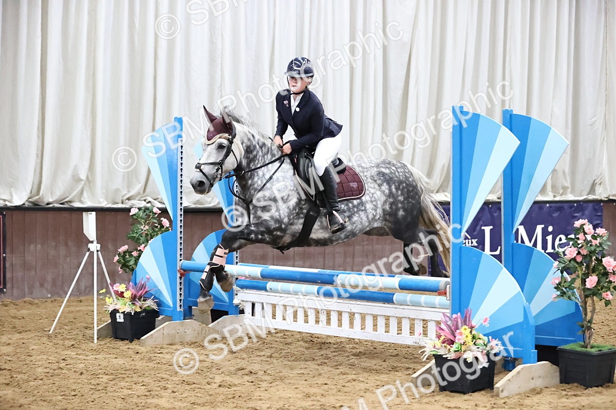 SBM_000027 - Class 1 - Pony Intro 70cm Open