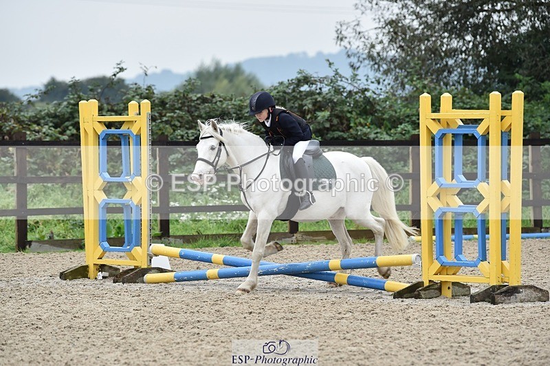 230917-100758-00386 - Cls 01 40cm LR Assisted & unassisted