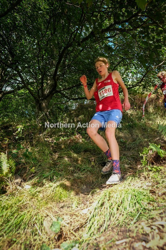 DSCF4976 - Reeth fell race age grades