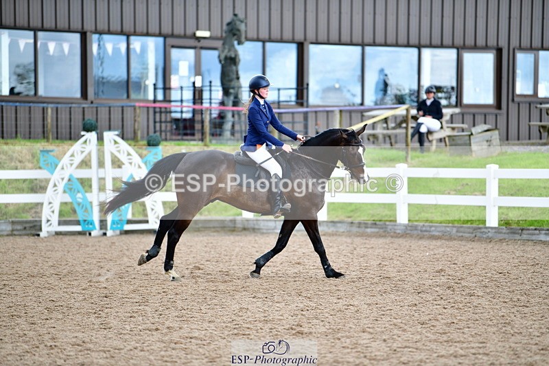 240526A-125010-08118 - Cls 33 95cm National Am Qualifier