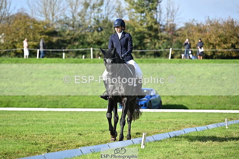 251024A-112303-09362 - F-461-Emilie.Kirkwood