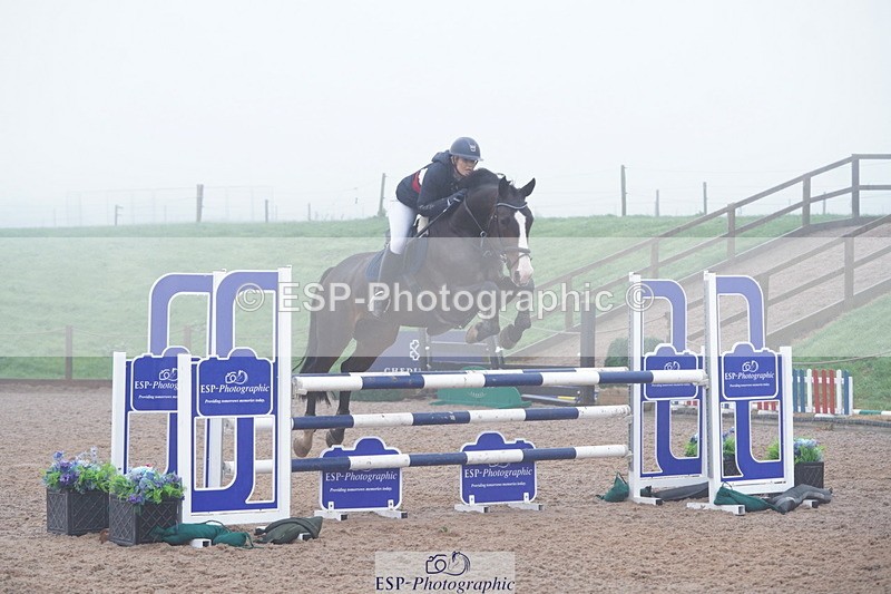 241006A-115424-06665 - Cls 19 Snr 1.05m Open