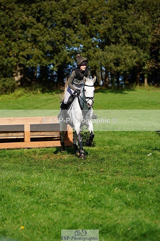 241026-115712-13164 - 389-Sophie.Hilliard-SILVER.LEADER