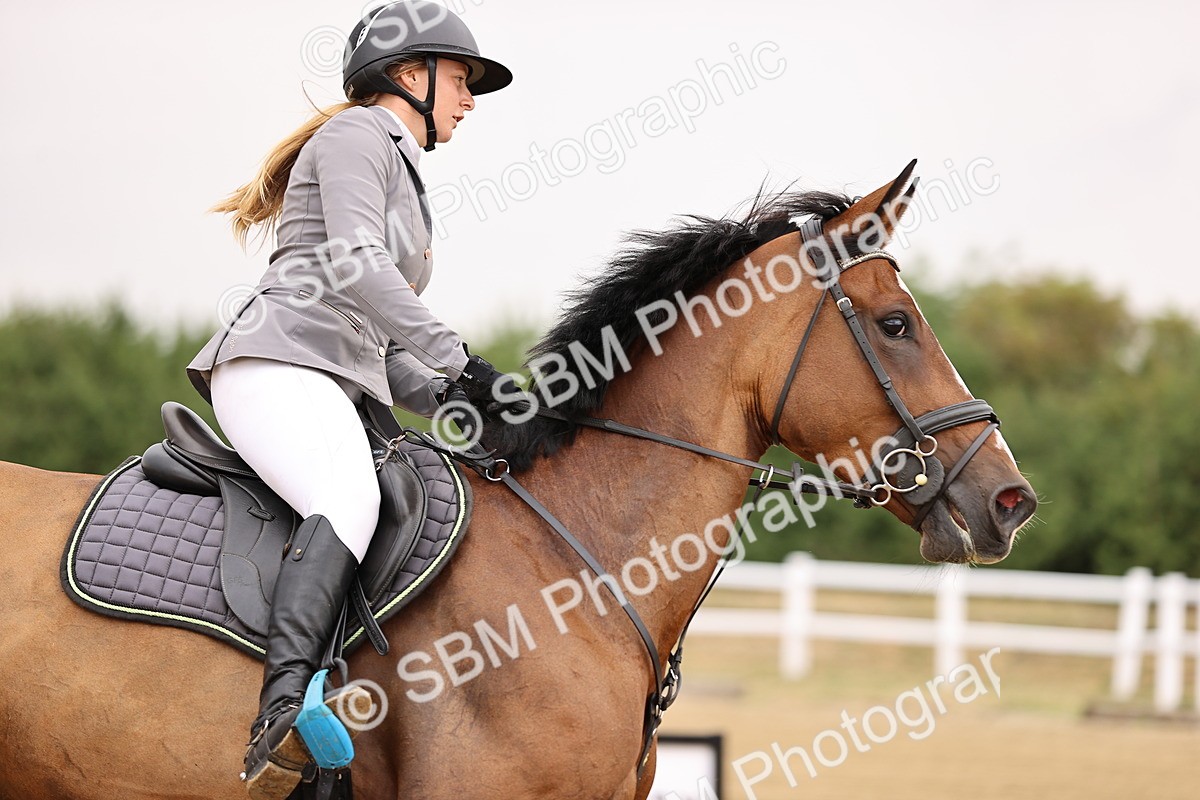 SBM_026318 - Class 12 - Amateur Championship Qualifier 1.05m