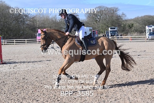 BPP_3585 - CLASS 6 Senior Discovery/ 1m Open