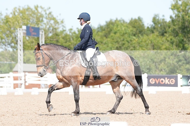 250817-125124-09440 - 177-Joanne.PengellyAshfield.Bob