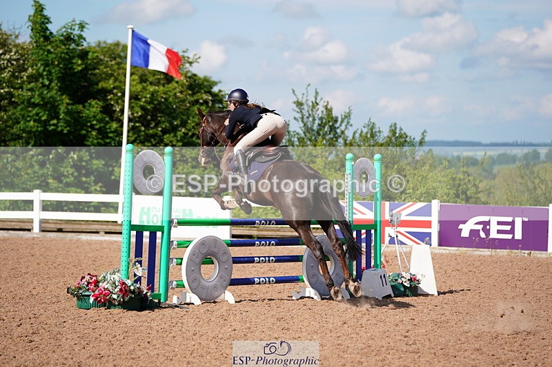 240525A-091142-05026 - Cls 13 Snr 1.05m and 1.10m