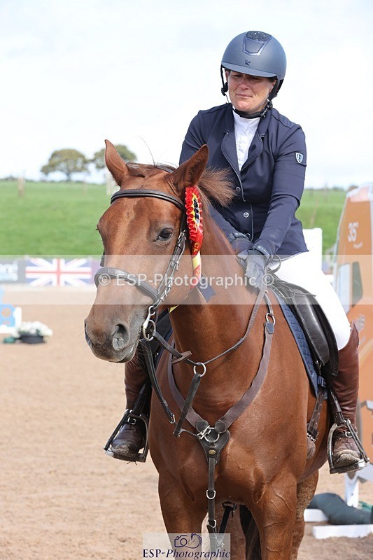 250911-145549-02576 - Cls 5 Chard Snr 90cm Speed Derby