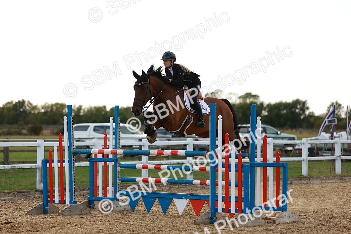 SBM_002118 - Class 5 - Senior Foxhunter - 1.20m