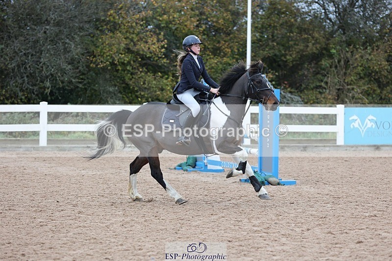 241116X-100213-00703 - Cls 08 Pony Winter Nov Champs