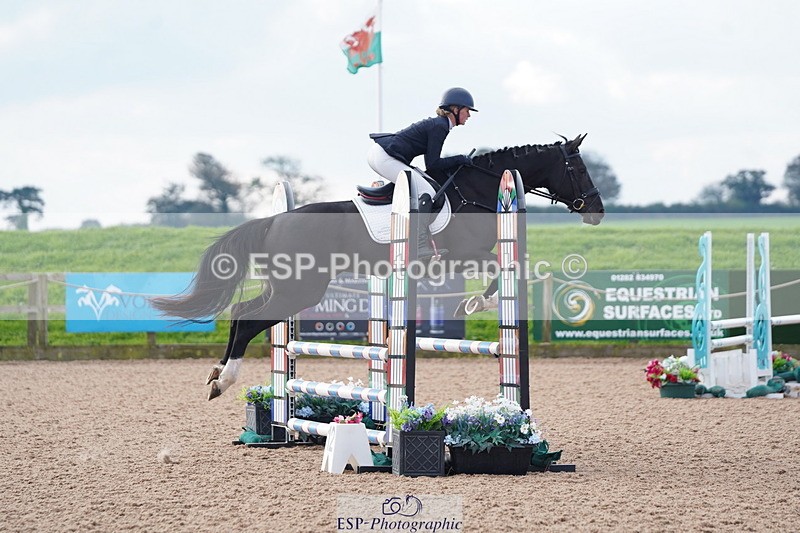 241005A-092940-04284 - SAT Cls 8 Snr British Novice & 90cm Open