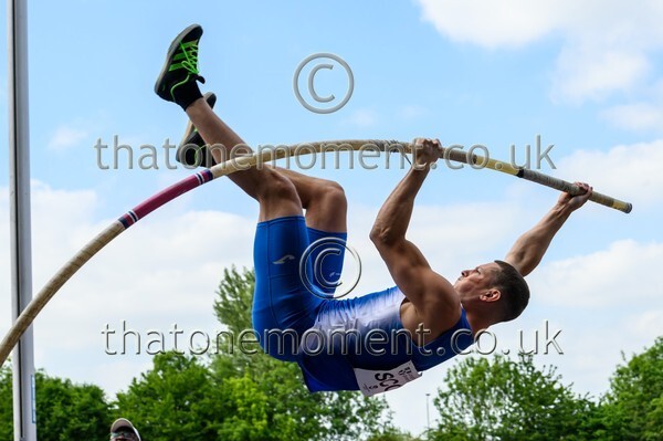 Lbro25-913882 - Set Three