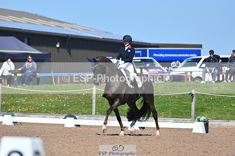 250406-123358-12389 - 186-Isobel Lickley-Katniss