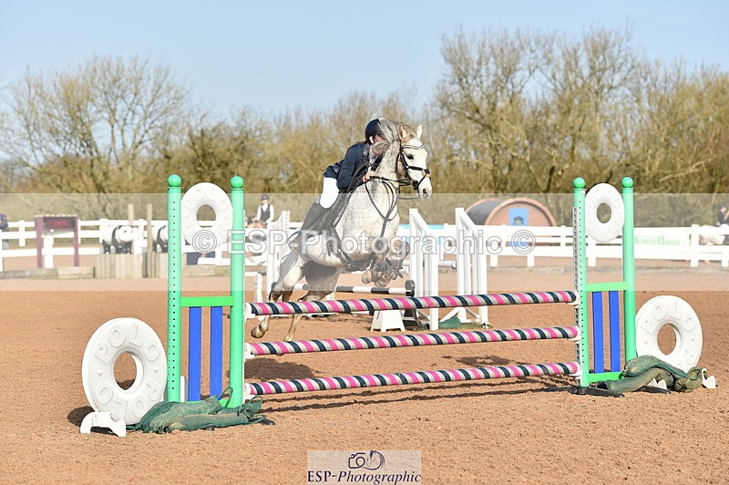 240210A-104752-00729 - Cls 5 Pony Discovery & 90cm Open