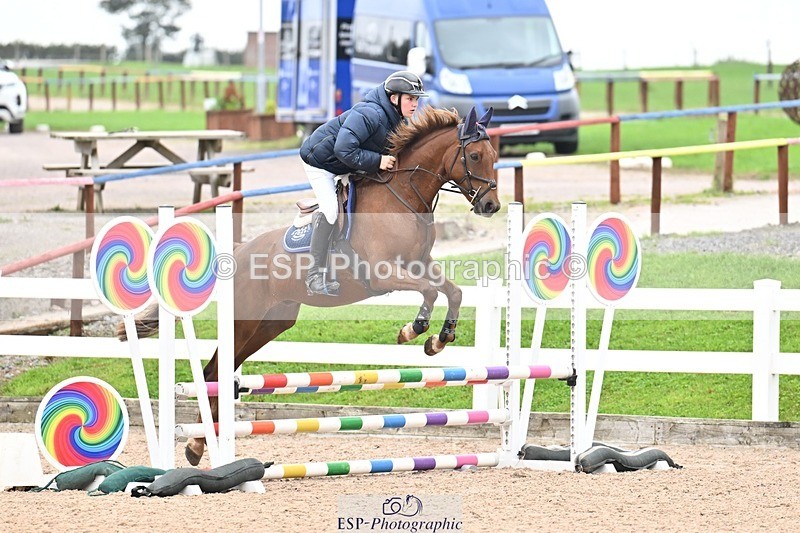 250920-105318-00287 - Cls 22+23 Club and Schools 70cm