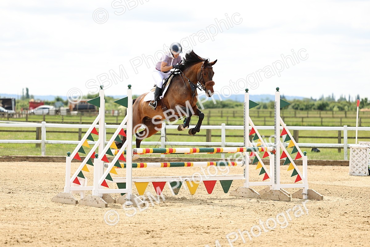 SBM_005628 - Class 17 - Senior Discovery - 1.00m