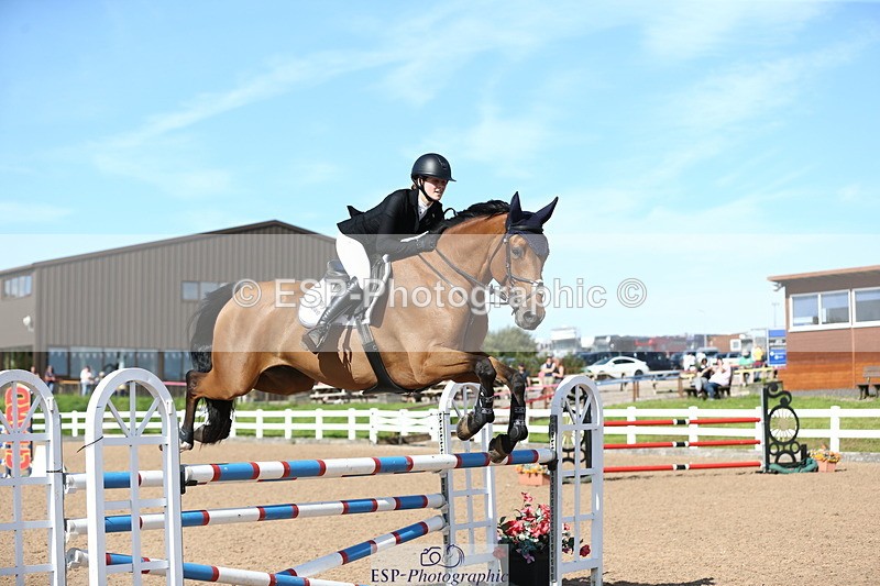 230811A-164352-06876 - Cls 19 Snr Newc