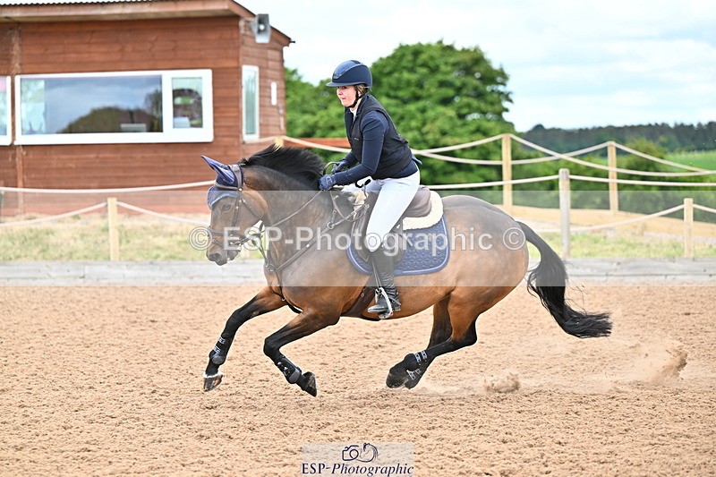 240608A-113157-02203 - Cls 3 Snr 1.05m Open