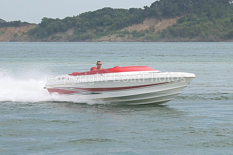 140701 RED MIST WT7A9909 - Speedboats