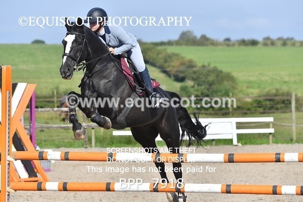 BPP_7918 - CLASS 3 Senior BritiNovice/ 90cm Open
