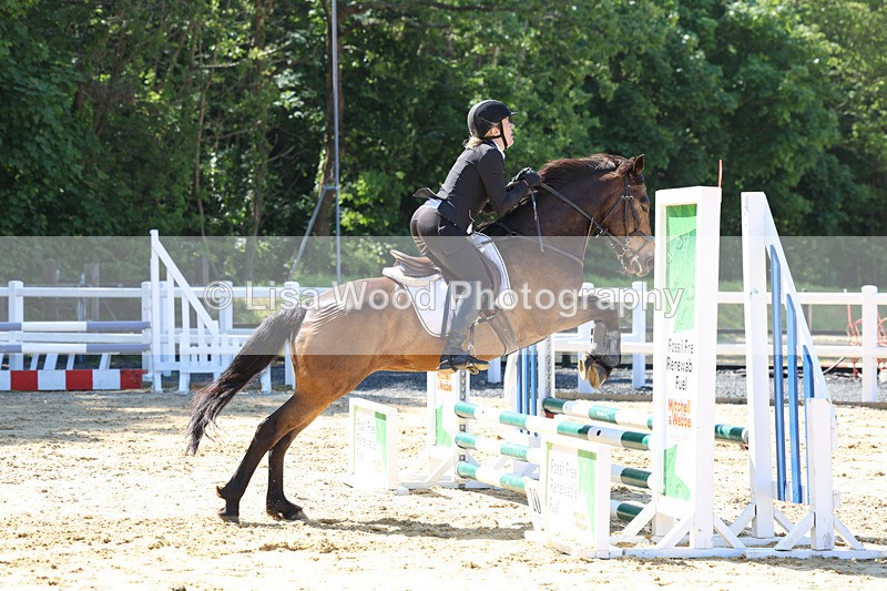 3E7A9081 - Class 6: Senior 60cm