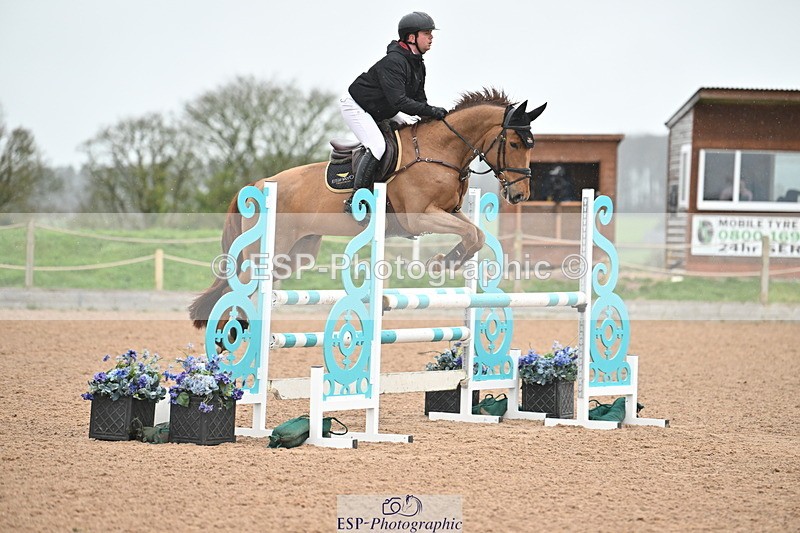 240315A-105854-00294 - Cls 2 Snr Newcomers